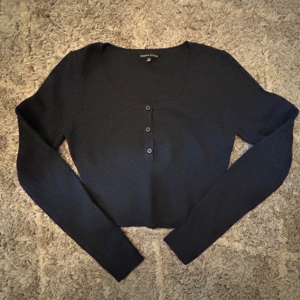 Kendall & Kyle Scoop Neck Button Down Sweater